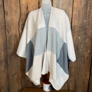 Sioni Knit Wrap - Size Small/Medium